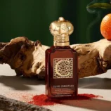 Private Collection C Woody Leather With Oudh Intense perfume