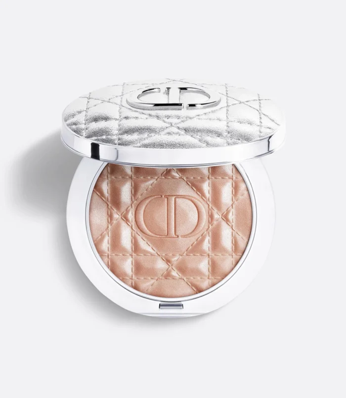Dior Forever Glow Luminizer gold halo1 Dior Forever Glow Luminizer